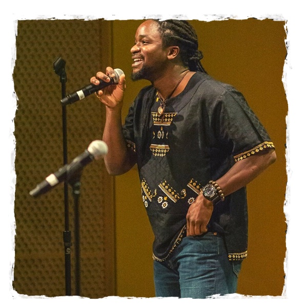 Simon Javan Okelo performing